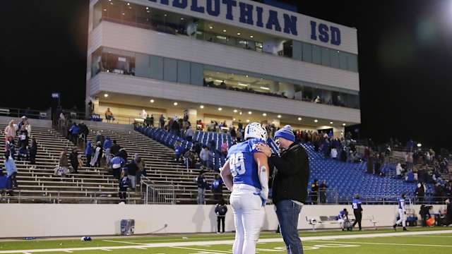 aledo midlothian texas uil football playoffs 2022 mclean30